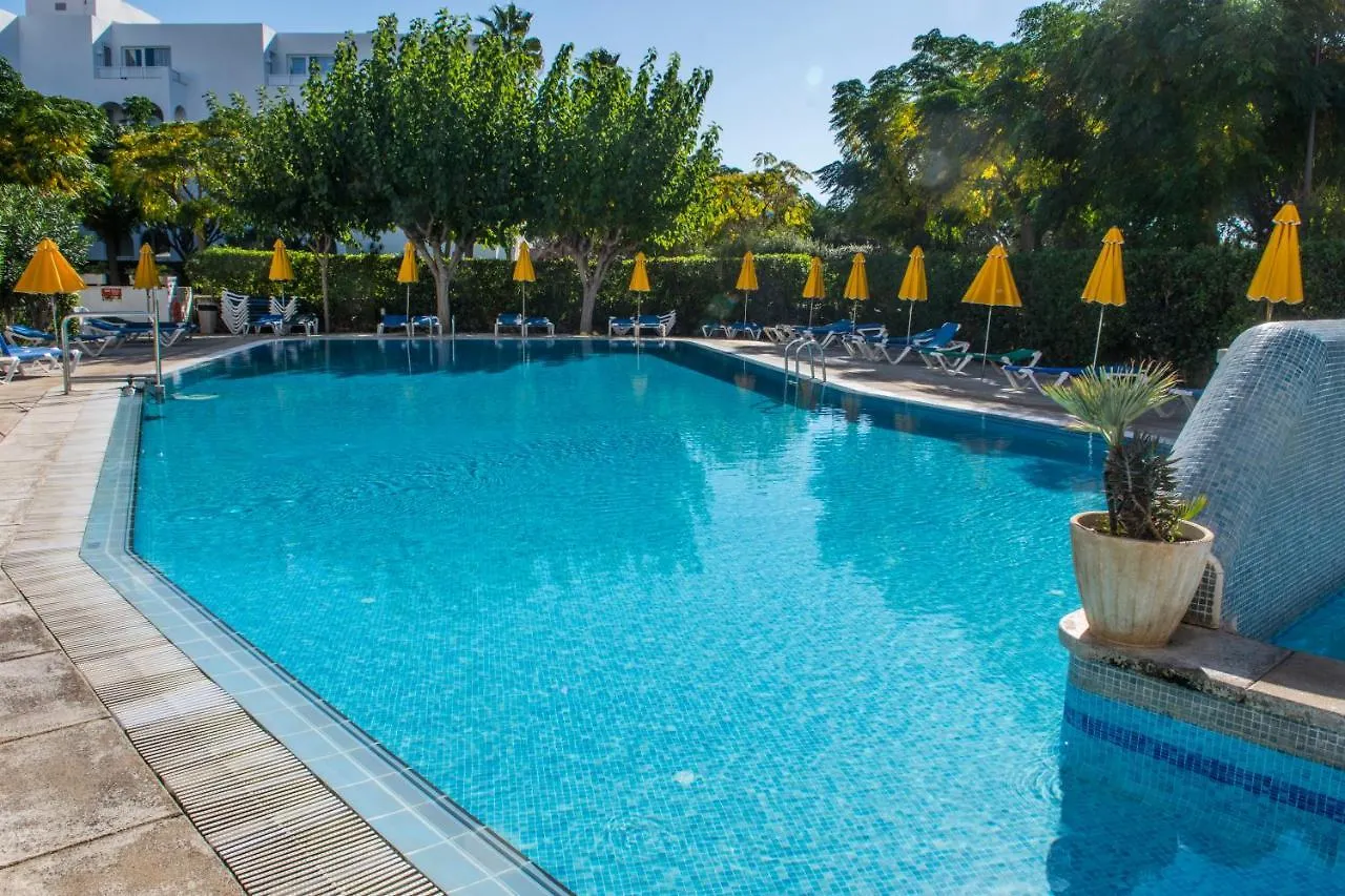 Aparthotel Hamilton Court Santo Tomás